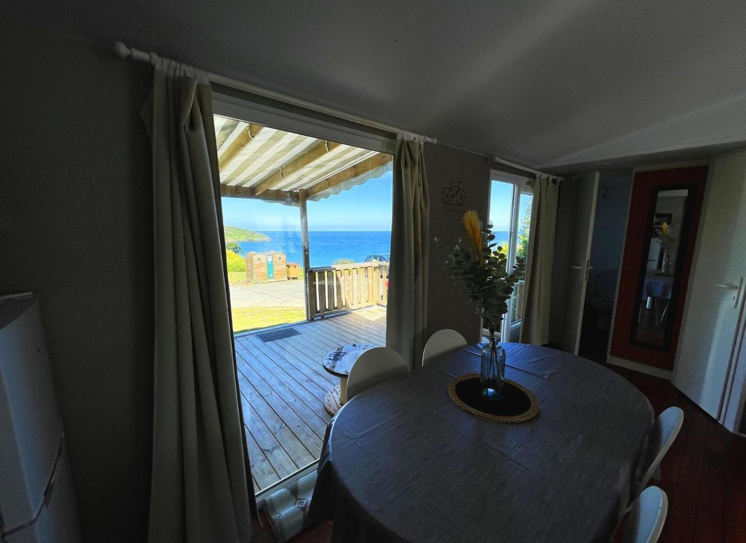 Bungalow Mer Azur. プルーア エクステリア 写真